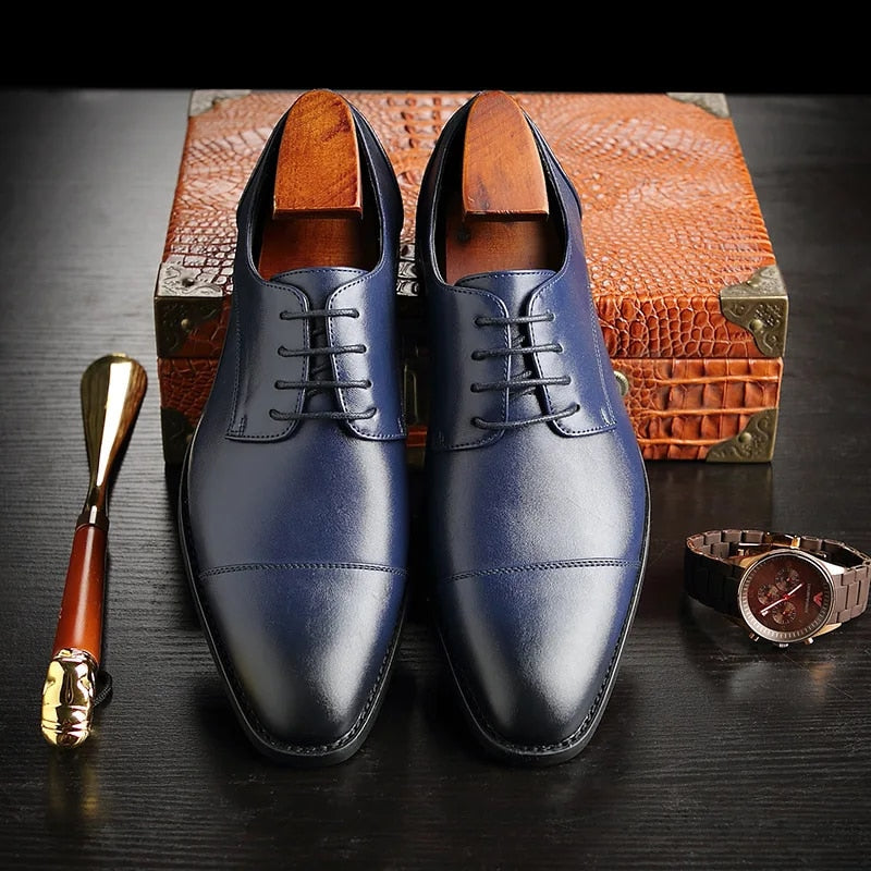 Stylish Leather Oxford Shoe for Women with Cap Toe Lace Up Derby Formal Style