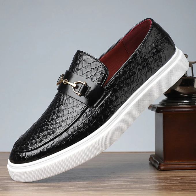 Stylish Quilted Leather Fashion Sneaker for Women with Horsebit Buckle White Sole Slip-On Style