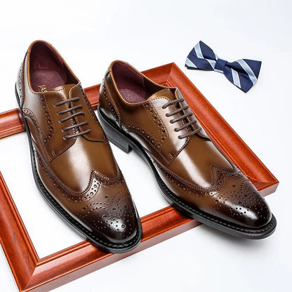 Elegant Leather Oxford Brogue Shoes for Women with Wingtip Lace Up Perforated Formal Style