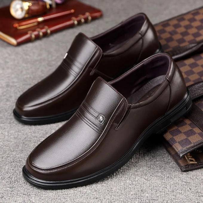Elegant Leather Loafer for Women with Slip On Stitched Toe Comfort Casual Style