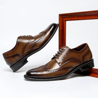Elegant Leather Oxford Brogue Shoes for Women with Wingtip Lace Up Perforated Formal Style