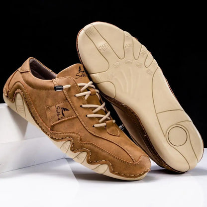 Comfortable Leather Fashion Sneaker for Women with Lace Up Stitched Moc Toe Contrast Sole Casual Style