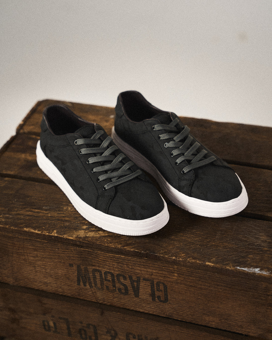 Effortless Camo Print Sneakers for Women with Lace Up Low Top White Sole Casual Style