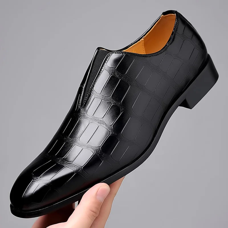 Elegant Crocodile Embossed Leather Loafer for Women with Slip-On Pointed Toe Textured Casual Style