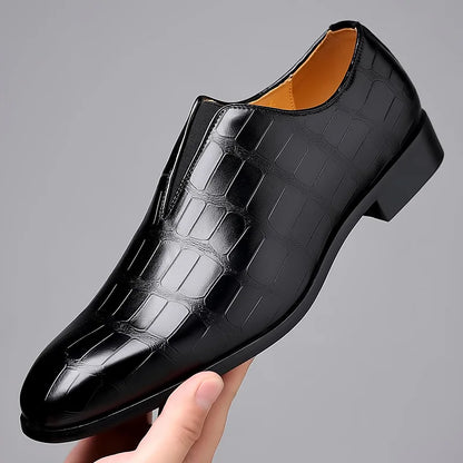 Elegant Crocodile Embossed Leather Loafer for Women with Slip-On Pointed Toe Textured Casual Style