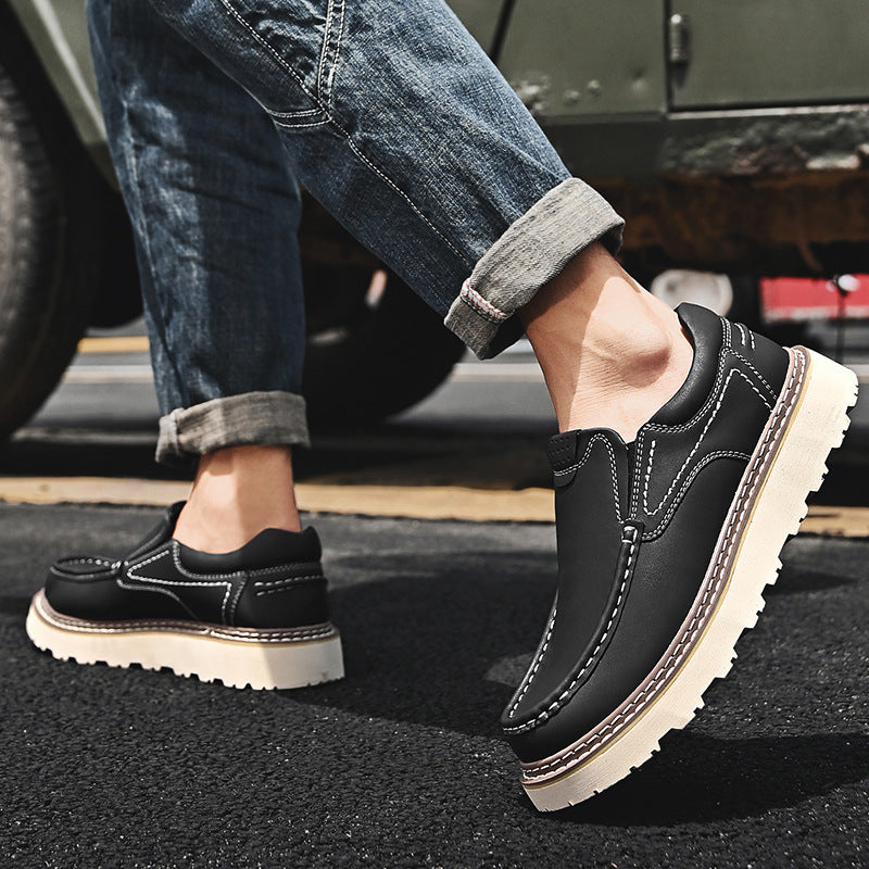 Stylish Leather Loafer for Women with Moc Toe Slip-On Stitched Platform Style