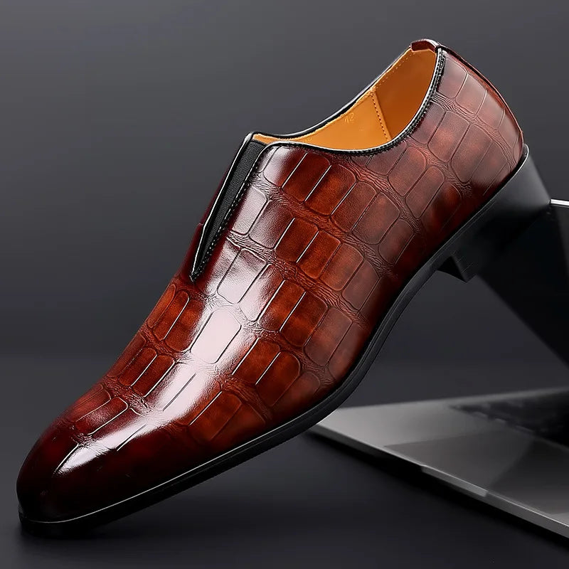 Elegant Crocodile Embossed Leather Loafer for Women with Slip-On Pointed Toe Textured Casual Style