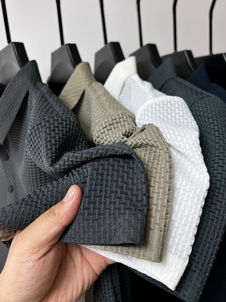 Elegant Textured Knit Polo Shirt for Women with Spread Collar Long Sleeve Button Placket Relaxed Style