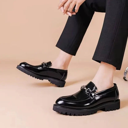 Elegant Leather Horsebit Loafer for Women with Round Toe Chunky Sole Buckle Detail Style