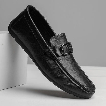 Comfortable Leather Driving Loafer for Women with Metal Buckle Slip On Moc Toe Casual Style