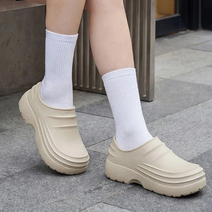 Comfortable Platform Clogs for Women with Closed Toe Ribbed Vamp Slip On Casual Style