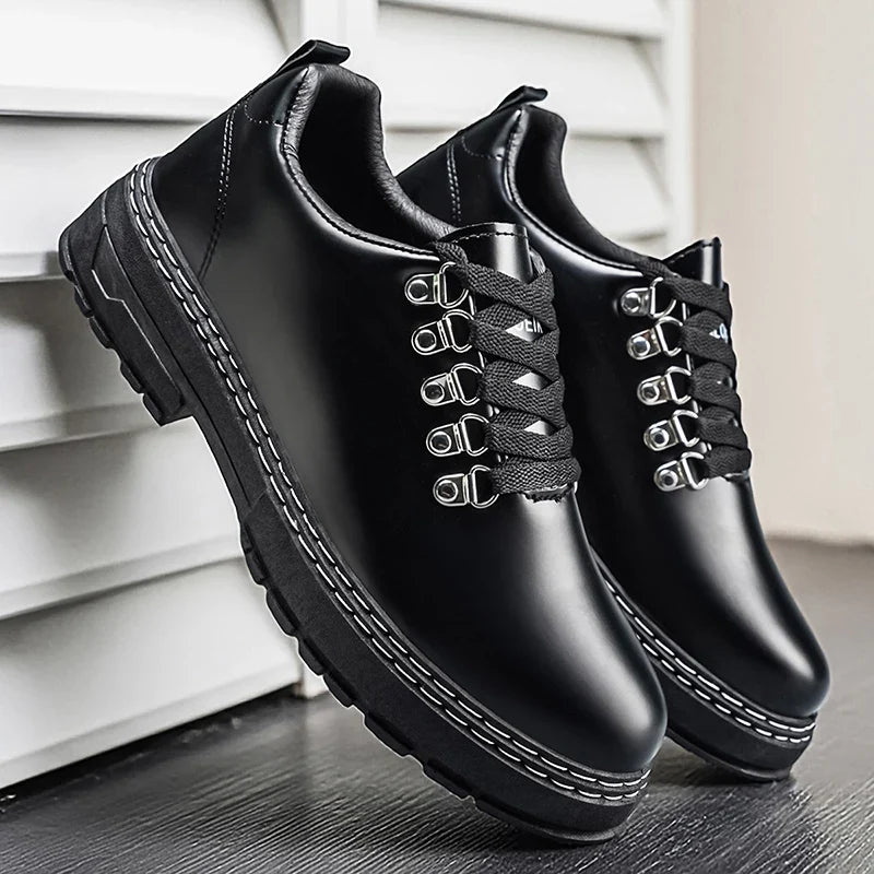 Elegant Black Leather Lace-Up Shoe for Women with Round Toe Platform Sole Casual Style