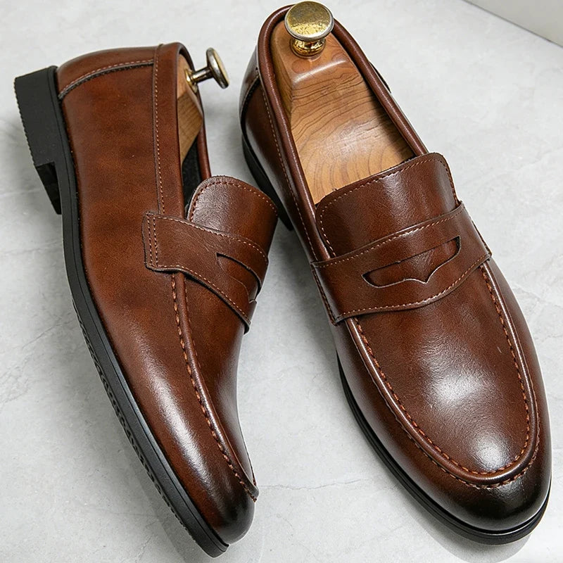 Elegant Leather Penny Loafers for Women with Slip On Round Toe Stacked Heel Classic Style
