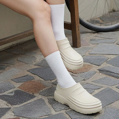 Comfortable Platform Clogs for Women with Closed Toe Ribbed Vamp Slip On Casual Style