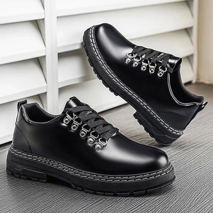 Elegant Black Leather Lace-Up Shoe for Women with Round Toe Platform Sole Casual Style