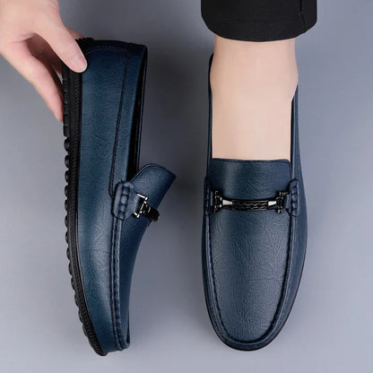 Comfortable Leather Driving Loafer for Women with Moc Toe Slip On Metal Bit Casual Style