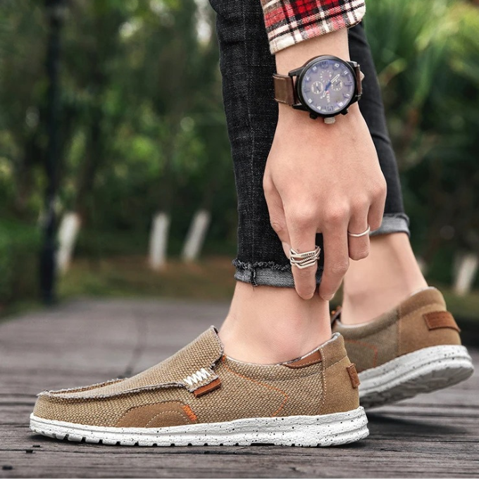 Comfortable Canvas Loafer for Women with Slip-On Moccasin Toe Woven Texture Casual Style