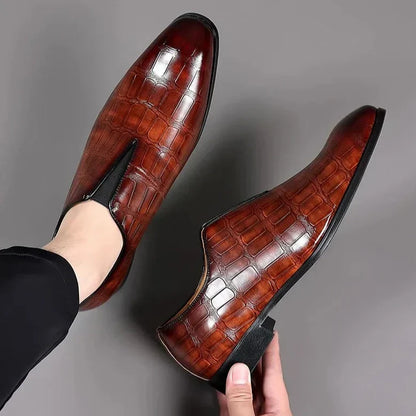 Elegant Crocodile Embossed Leather Loafer for Women with Slip-On Pointed Toe Textured Casual Style