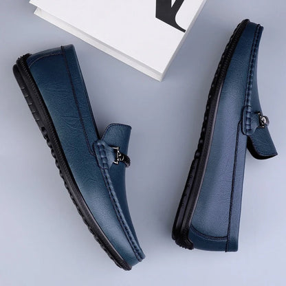 Comfortable Leather Driving Loafer for Women with Moc Toe Slip On Metal Bit Casual Style