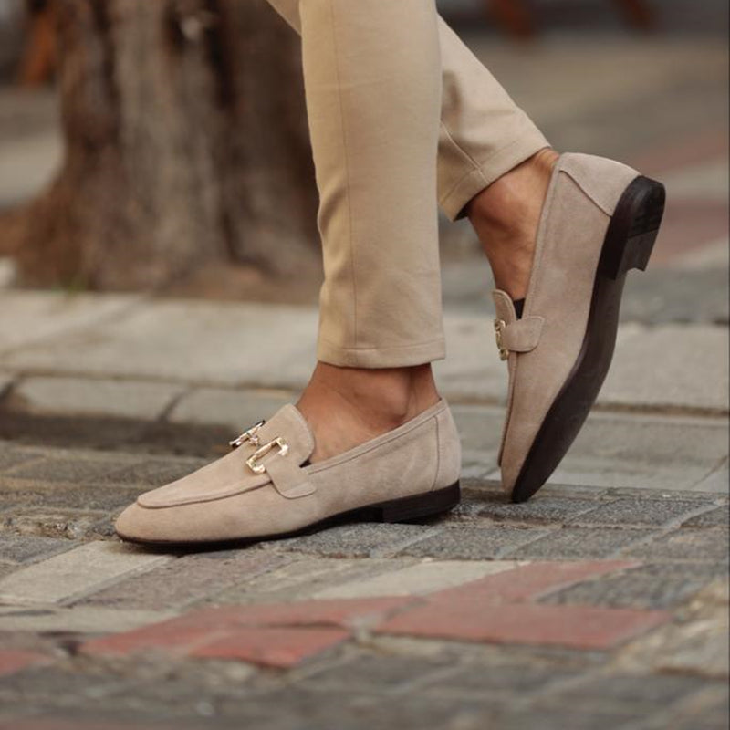 Stylish Suede Horsebit Loafer for Women with Round Toe Buckle Detail Flat Slip On Style