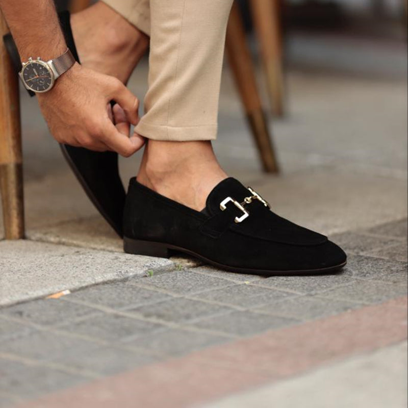Stylish Suede Horsebit Loafer for Women with Round Toe Buckle Detail Flat Slip On Style